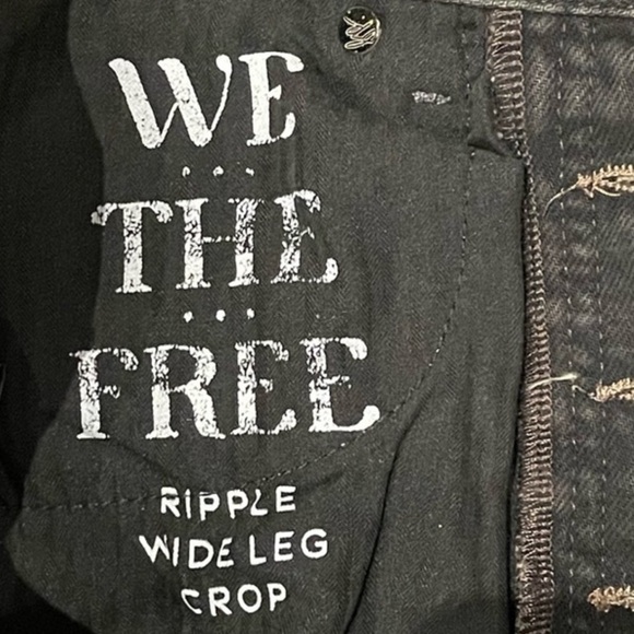 Free People We The Free Ripple Wide-Leg Pieced Cropped Jeans- 24 - Picture 8 of 9